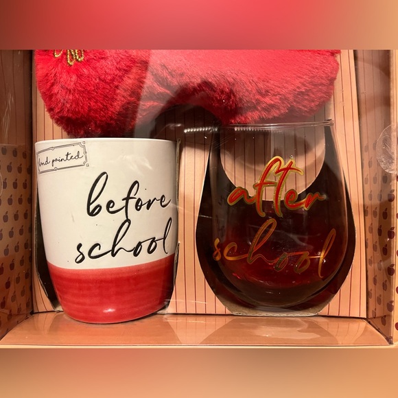 Teacher Mug, Wine Glass and Eye Mask Set - livegreen - Picture 3 of 7